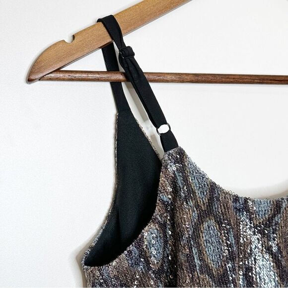 J.O.A Revolve Tie Front Cami Animal Print Sequined Bodysuit Size Extra Small - Picture 6 of 10